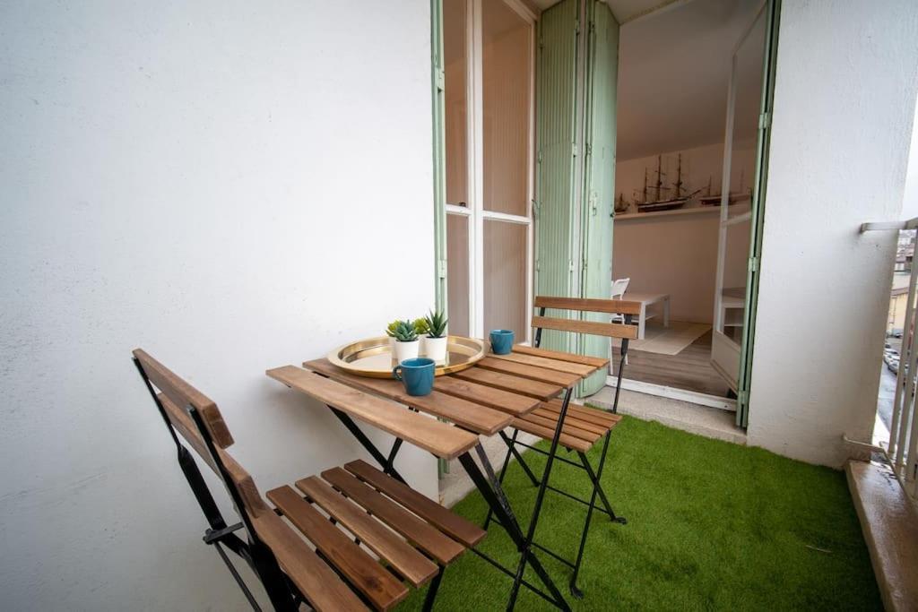 Fully Equipped Apartment Balcony Sleeps 7 Wifi Μασσαλία Εξωτερικό φωτογραφία